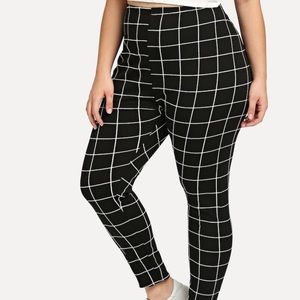 shein plus size graph leggings NWOT!